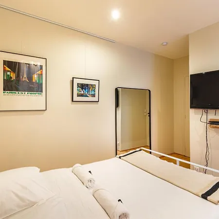 Guestready -beautiful 2-room In The Heart Of * Parigi